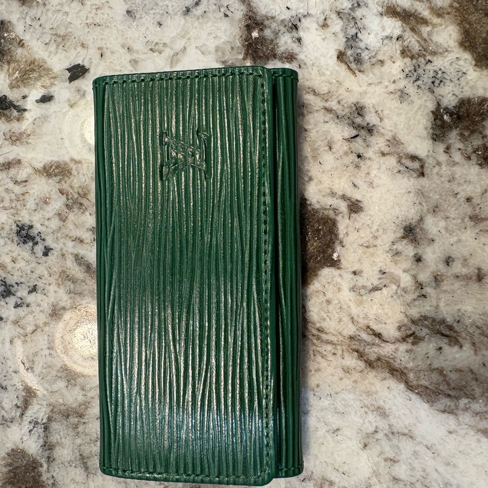 EUC Louis Vuitton Green Epi Key Holder